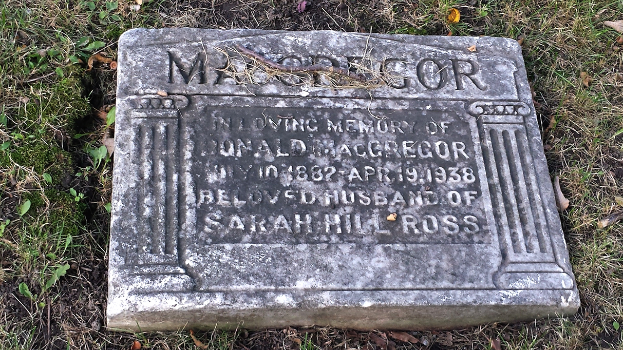 Photo of headstones/Donald MacGregor d1938 hdstn Prospect Cem Toronto ON